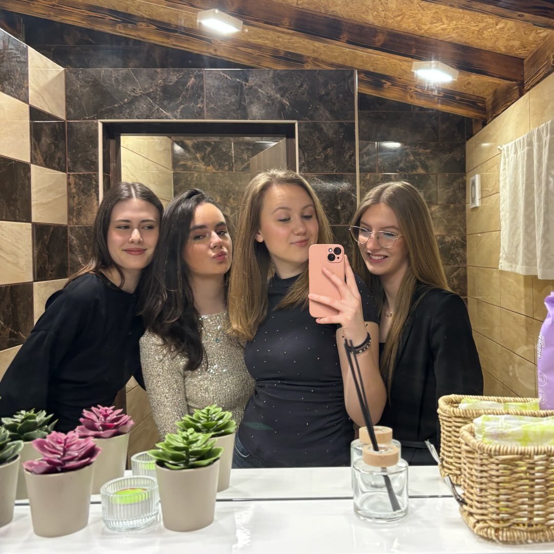 Instagram Profilbild von ana.rawr5