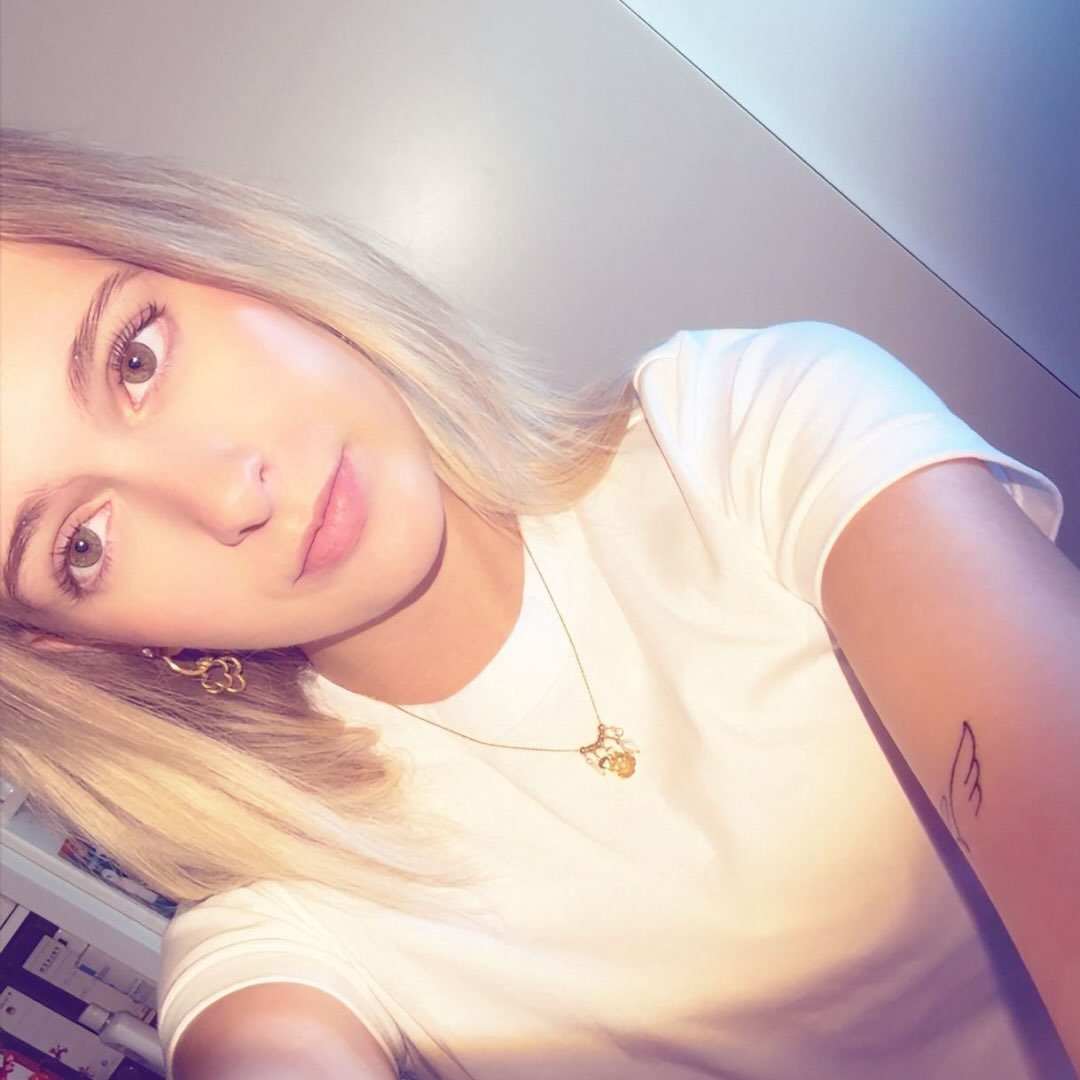 Instagram Profilbild von lara._.khr