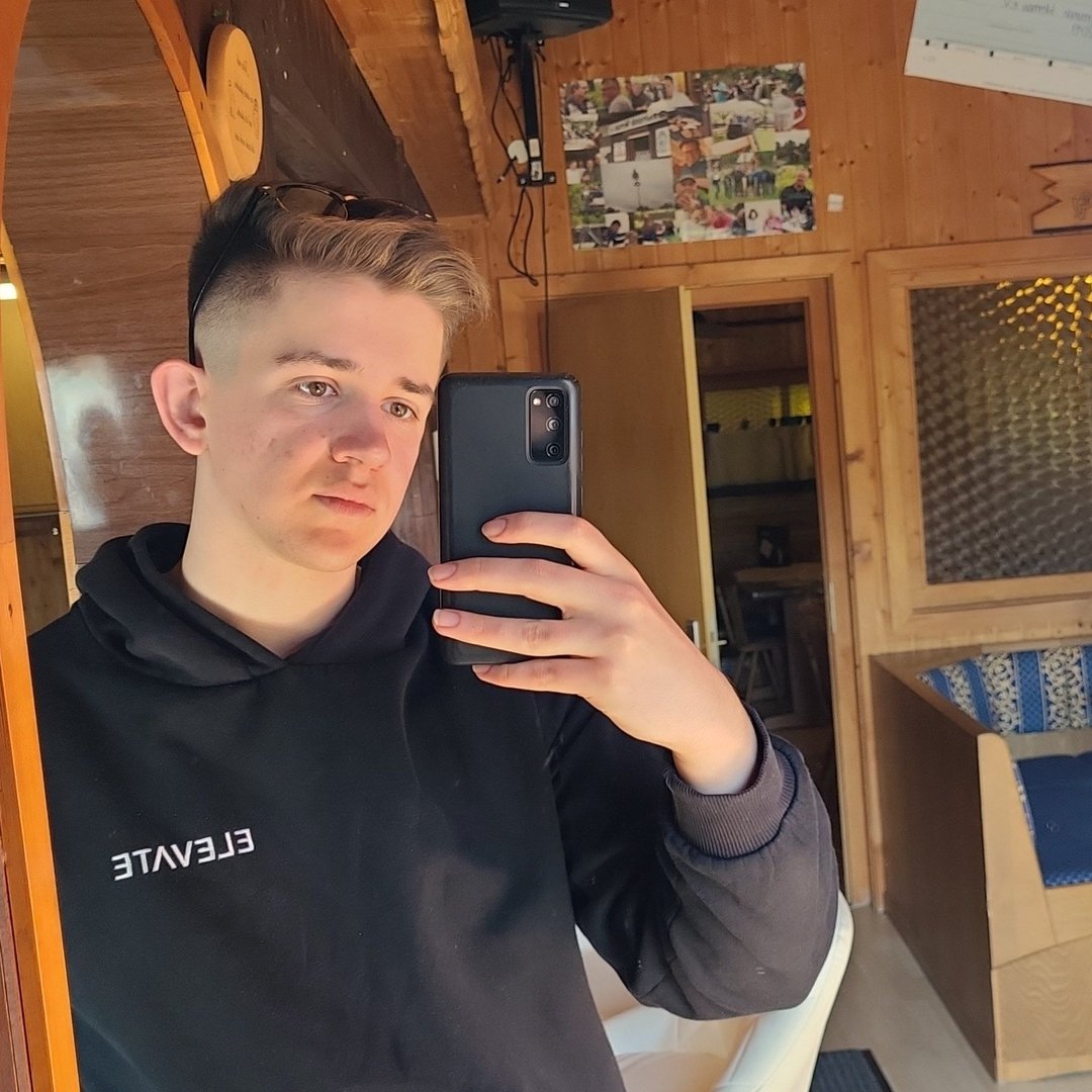 Instagram Profilbild von max_hrtl96