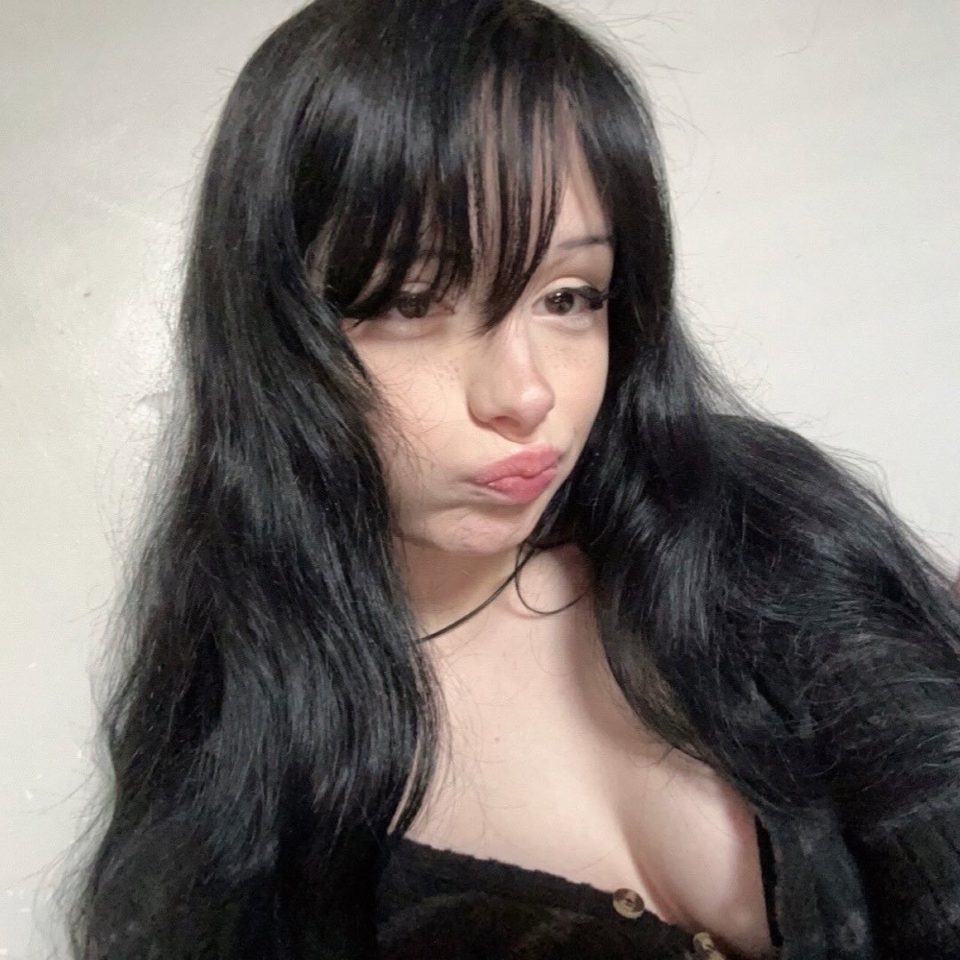 Instagram Profilbild von kirwbyyy