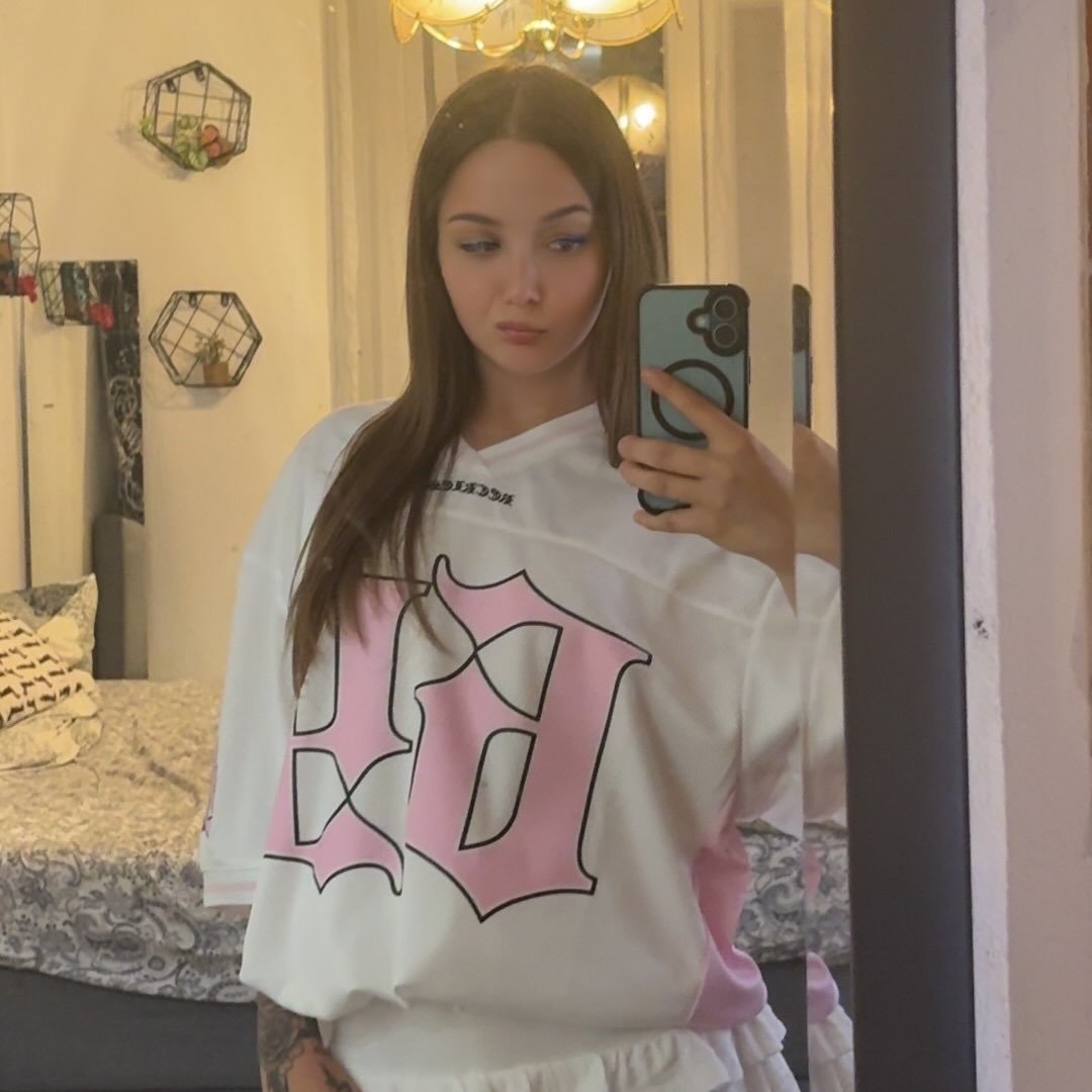 Instagram Profilbild von laurakrisztin