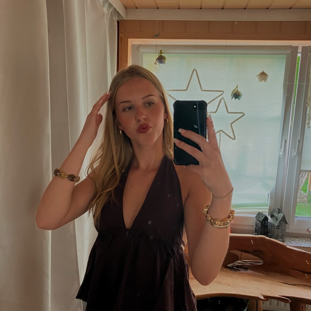 Instagram Profilbild von 111.rosi