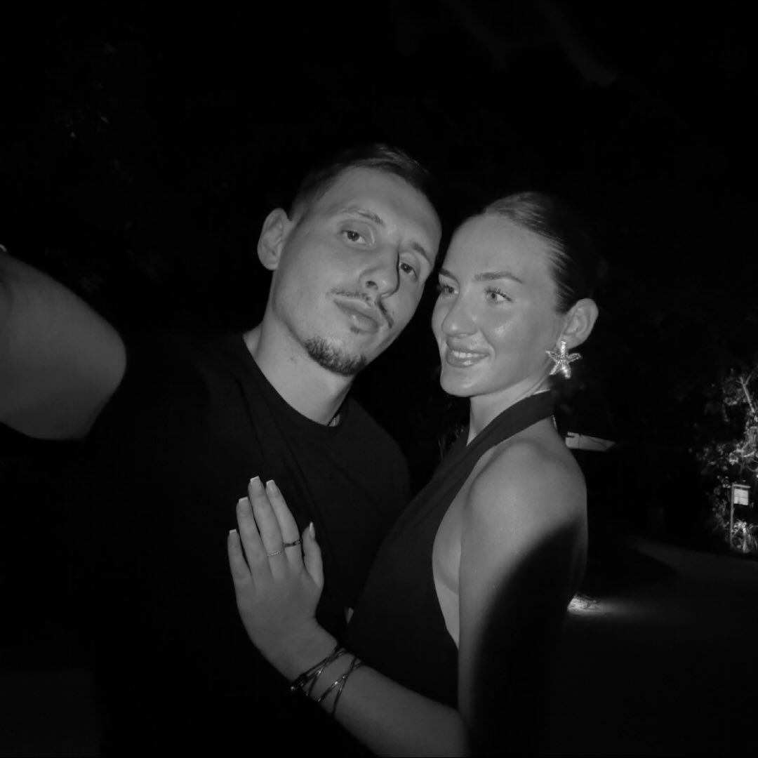 Instagram Profilbild von iamadelrozajac7