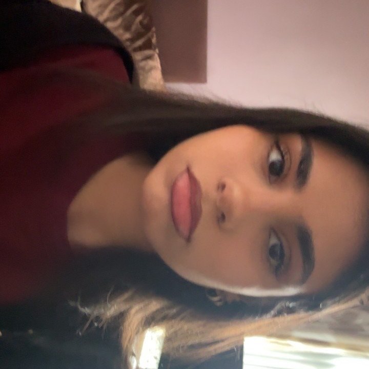 Instagram Profilbild von sairaabbasx