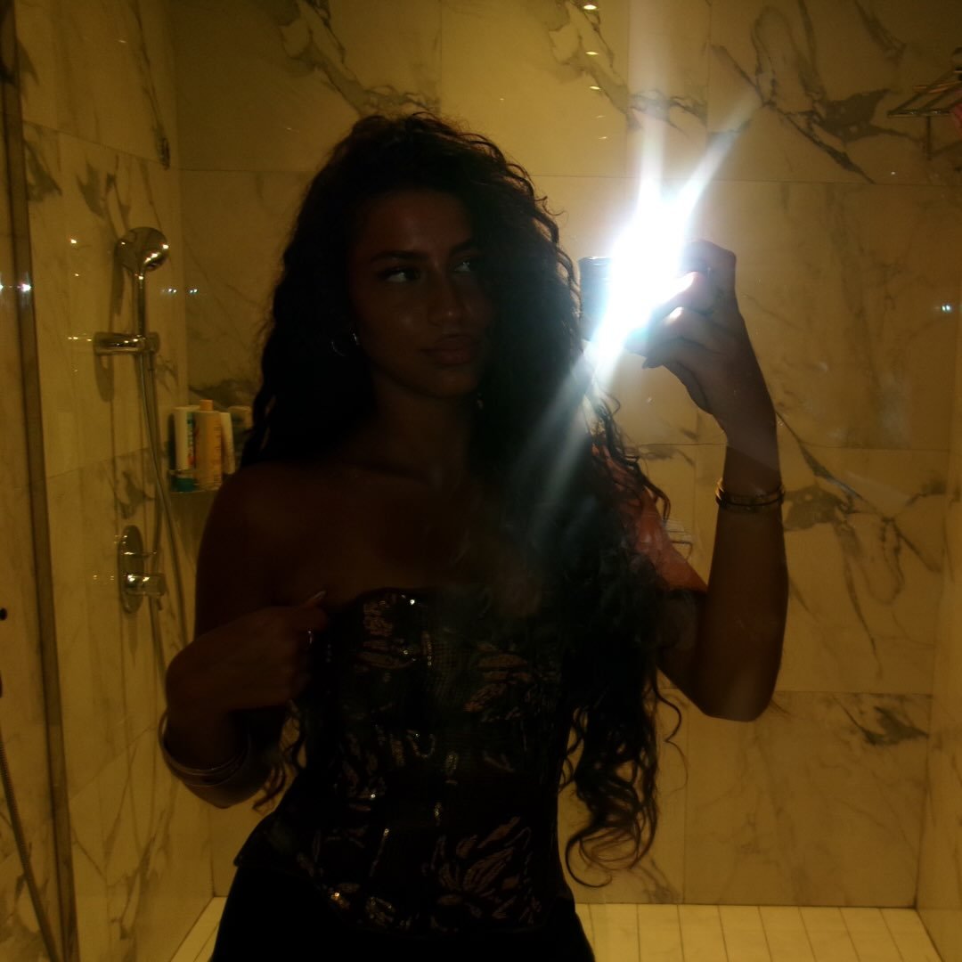 Instagram Profilbild von zena.jbs