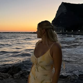 Instagram Profilbild von _.delaura