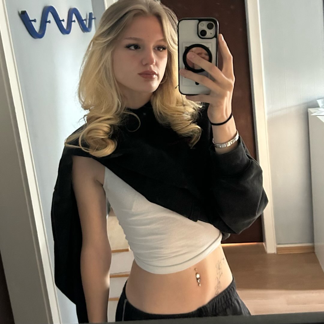 Instagram Profilbild von elxna.xd