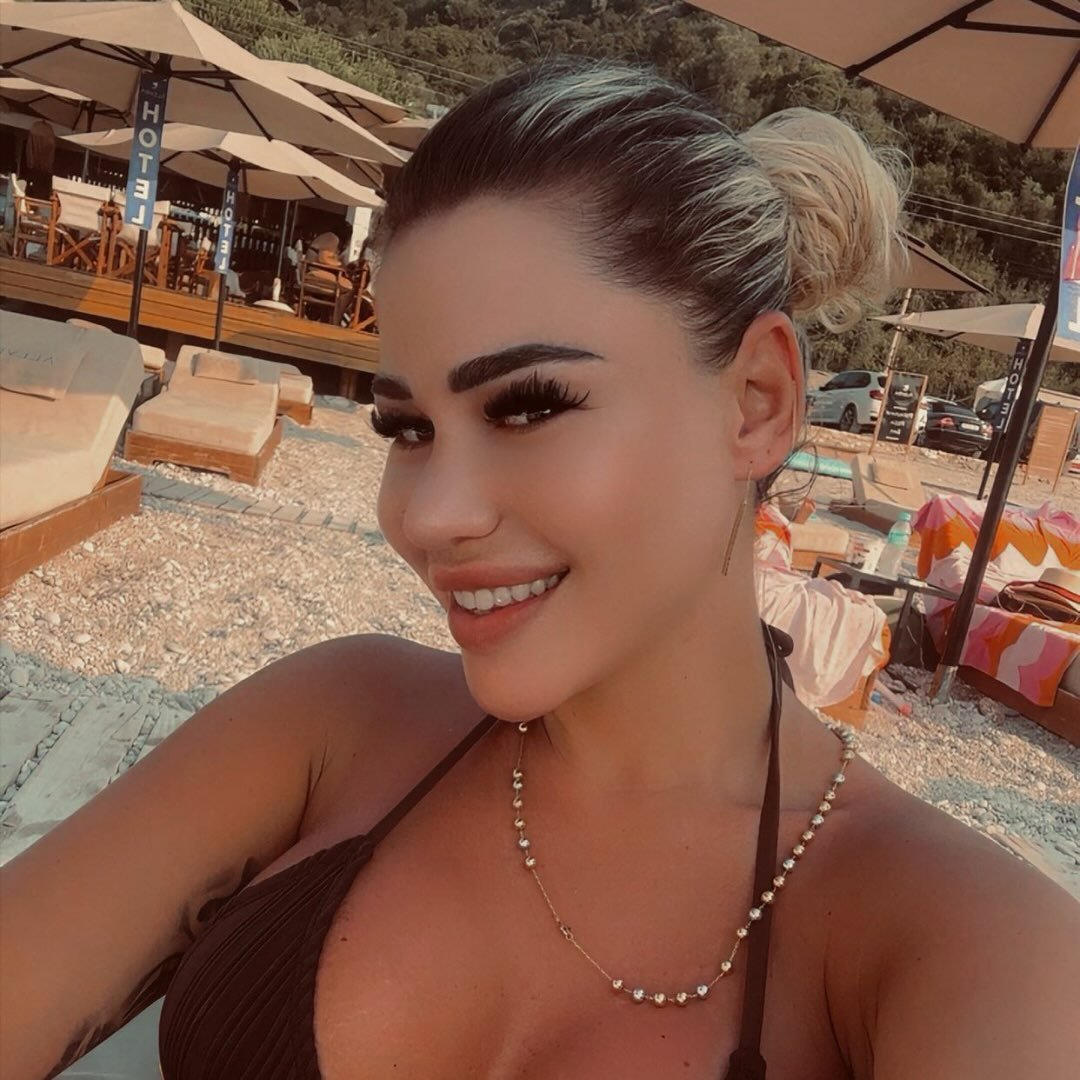 Instagram Profilbild von xhena_a