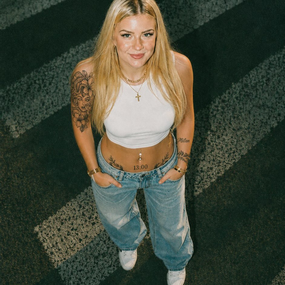 Instagram Profilbild von lara_weyring