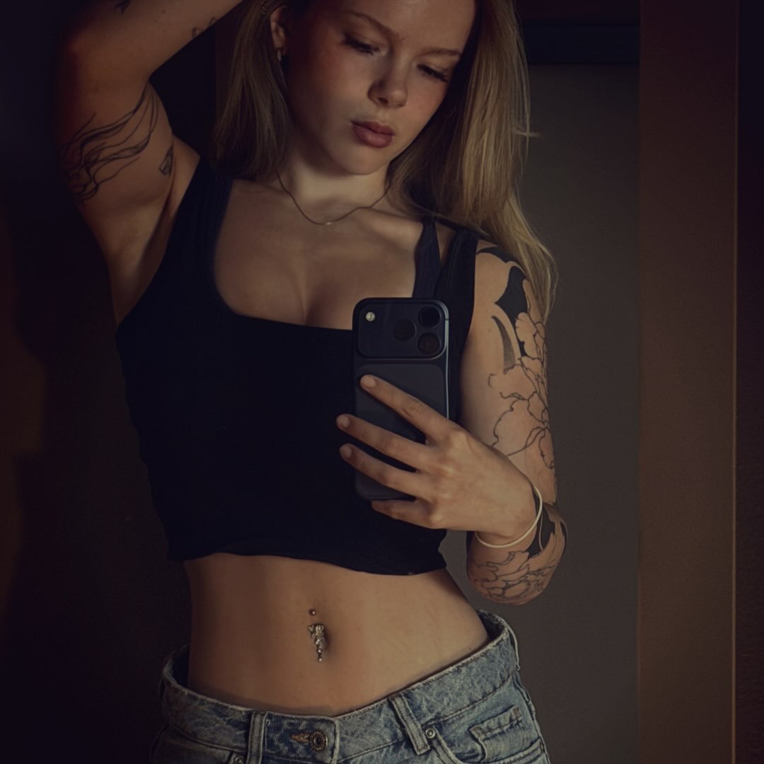 Instagram Profilbild von s1nalucienne