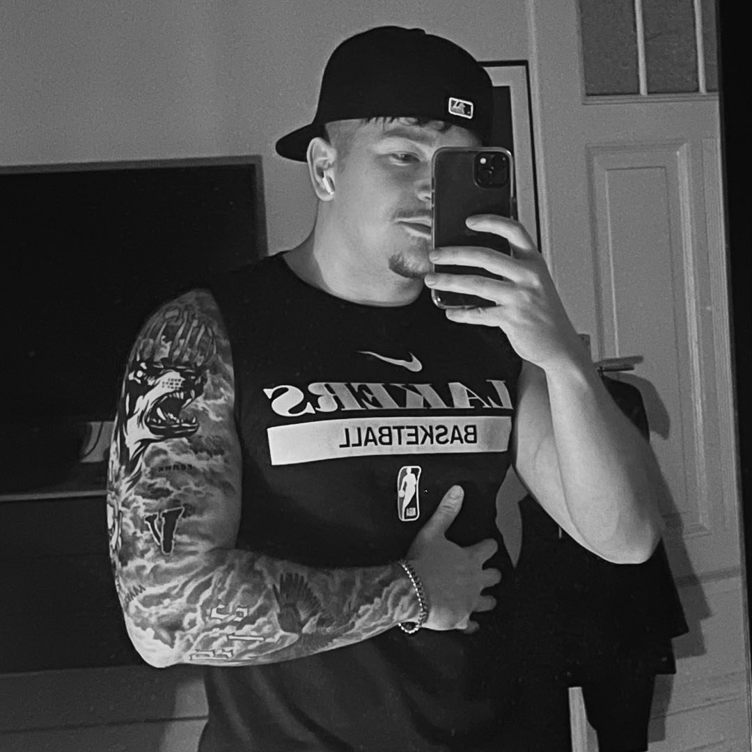 Instagram Profilbild von aronyooo