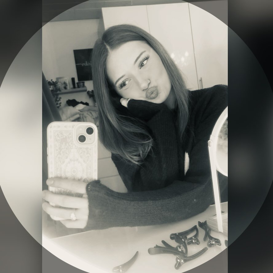 Instagram Profilbild von amiraalenaa