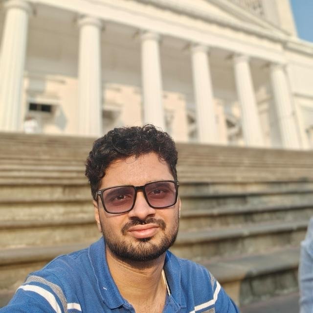 Instagram Profilbild von bhide_shreyas