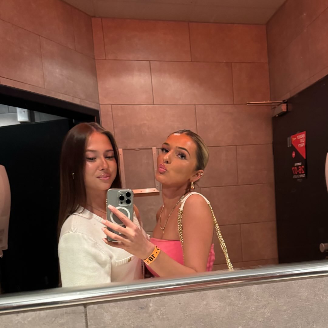 Instagram Profilbild von samiira_.prvvv
