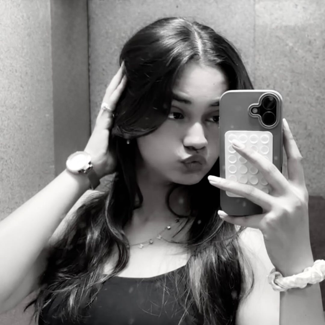 Instagram Profilbild von vaidehi_bhardwaj786