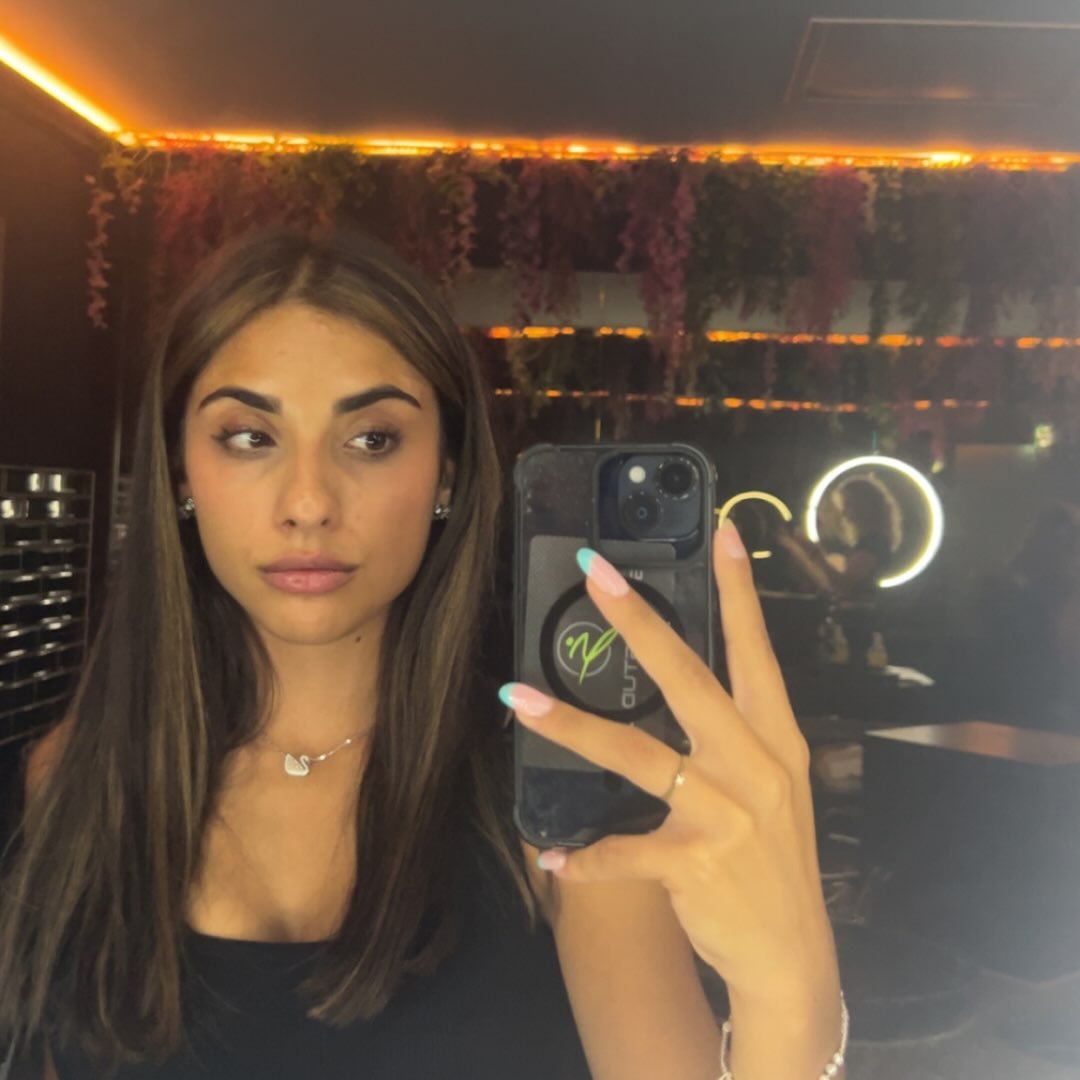 Instagram Profilbild von yasmin_.a.a__