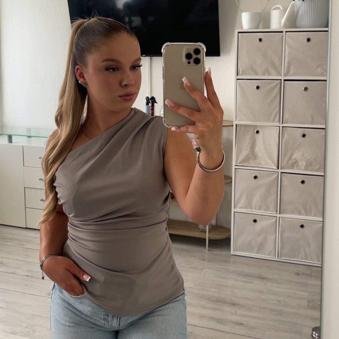 Instagram Profilbild von x_a1ena_