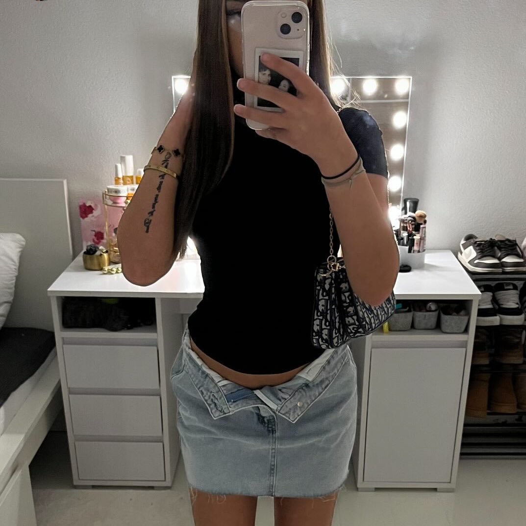 Instagram Profilbild von sabr.lina44