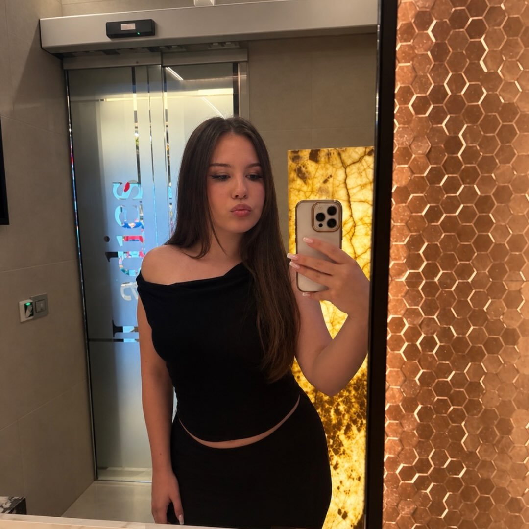 Instagram Profilbild von essy.estera