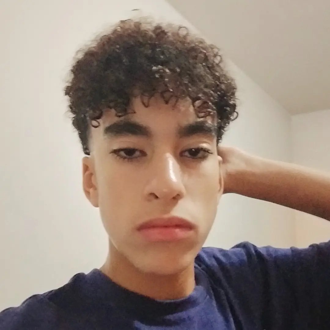 Instagram Profilbild von moha__fary