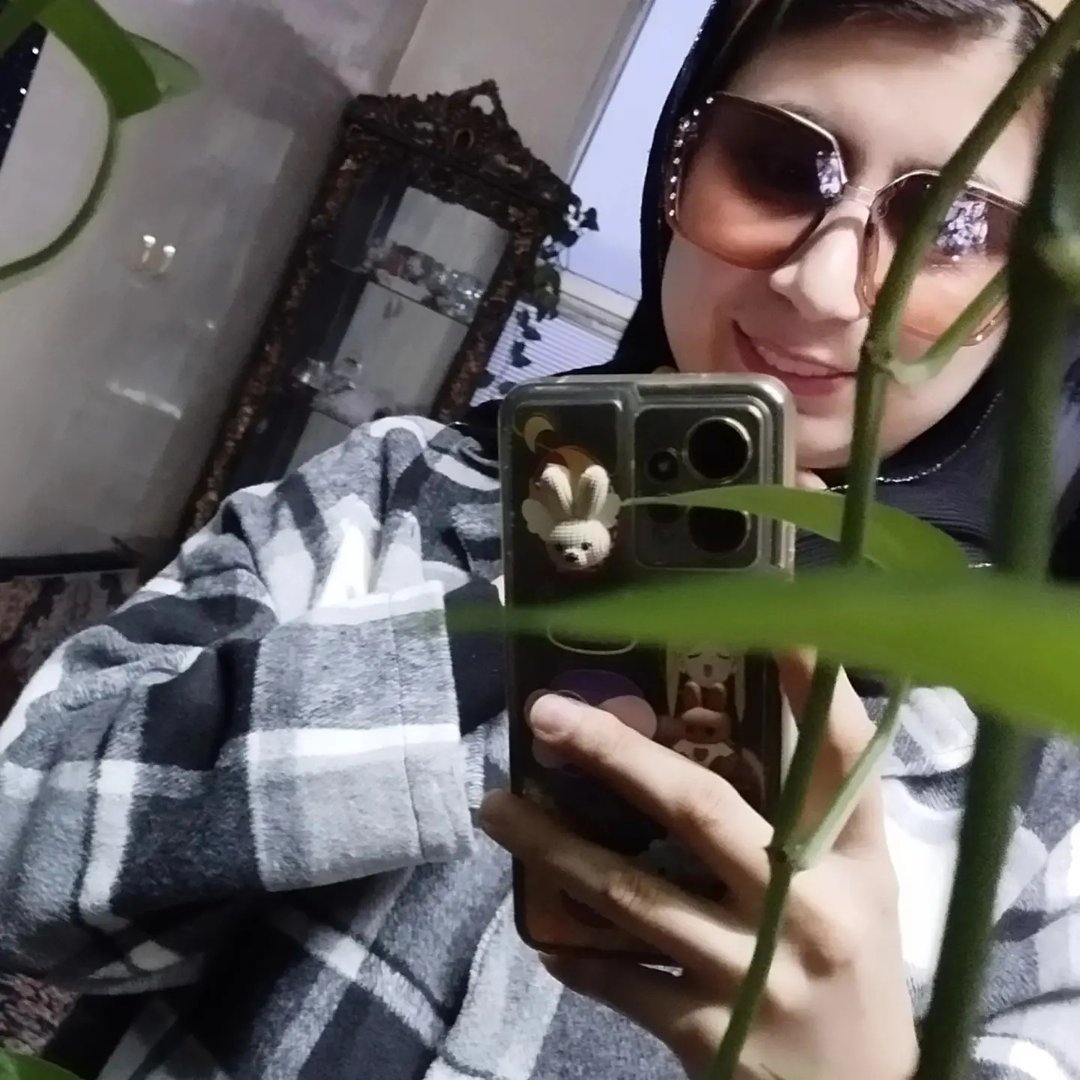Instagram Profilbild von safoura4483