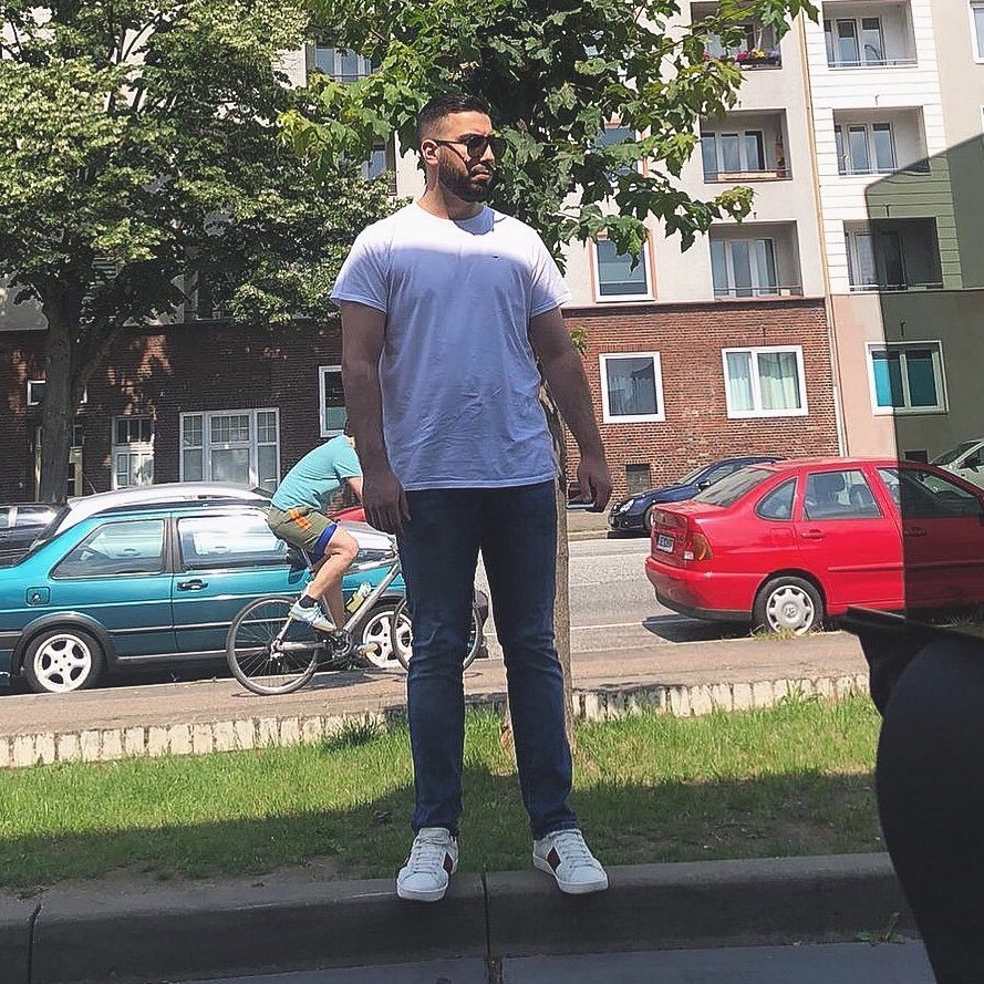 Instagram Profilbild von b_u_r_a_kb01