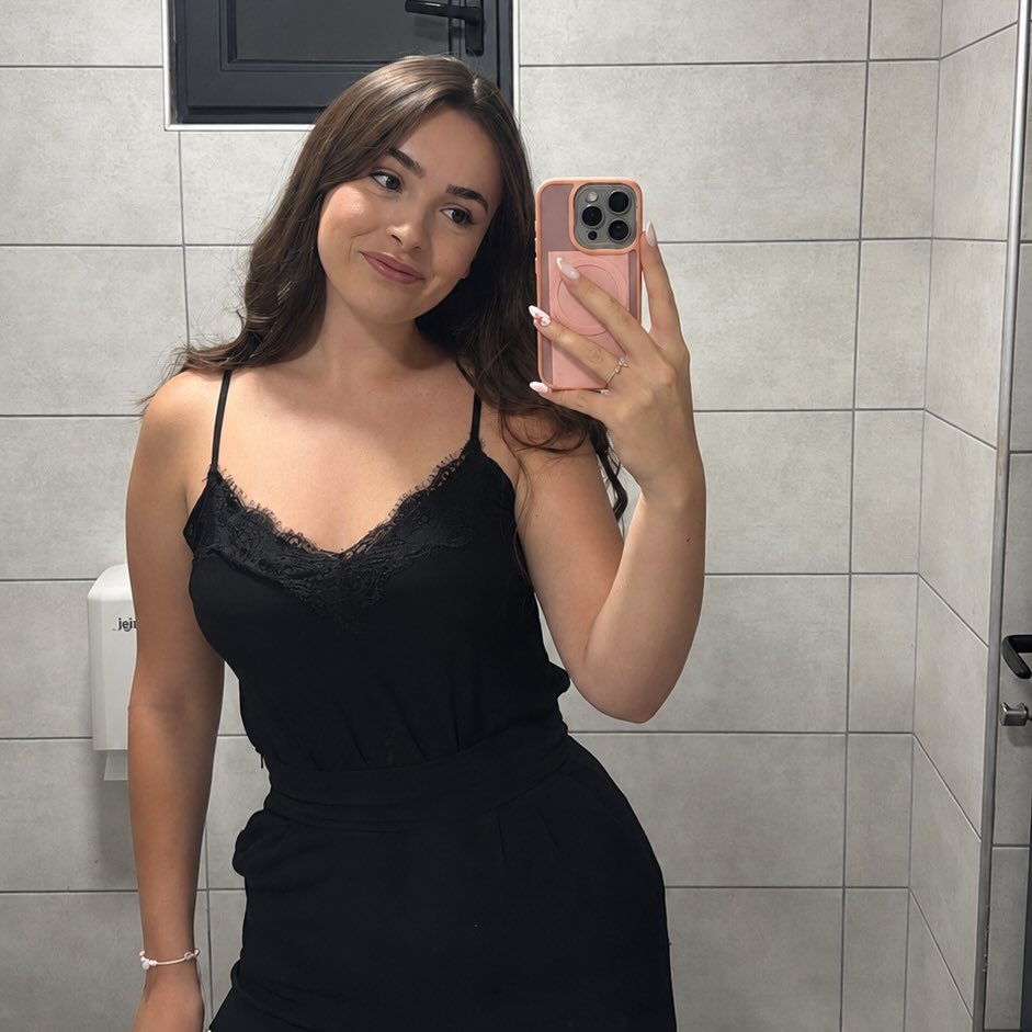 Instagram Profilbild von ostrvicaasmira