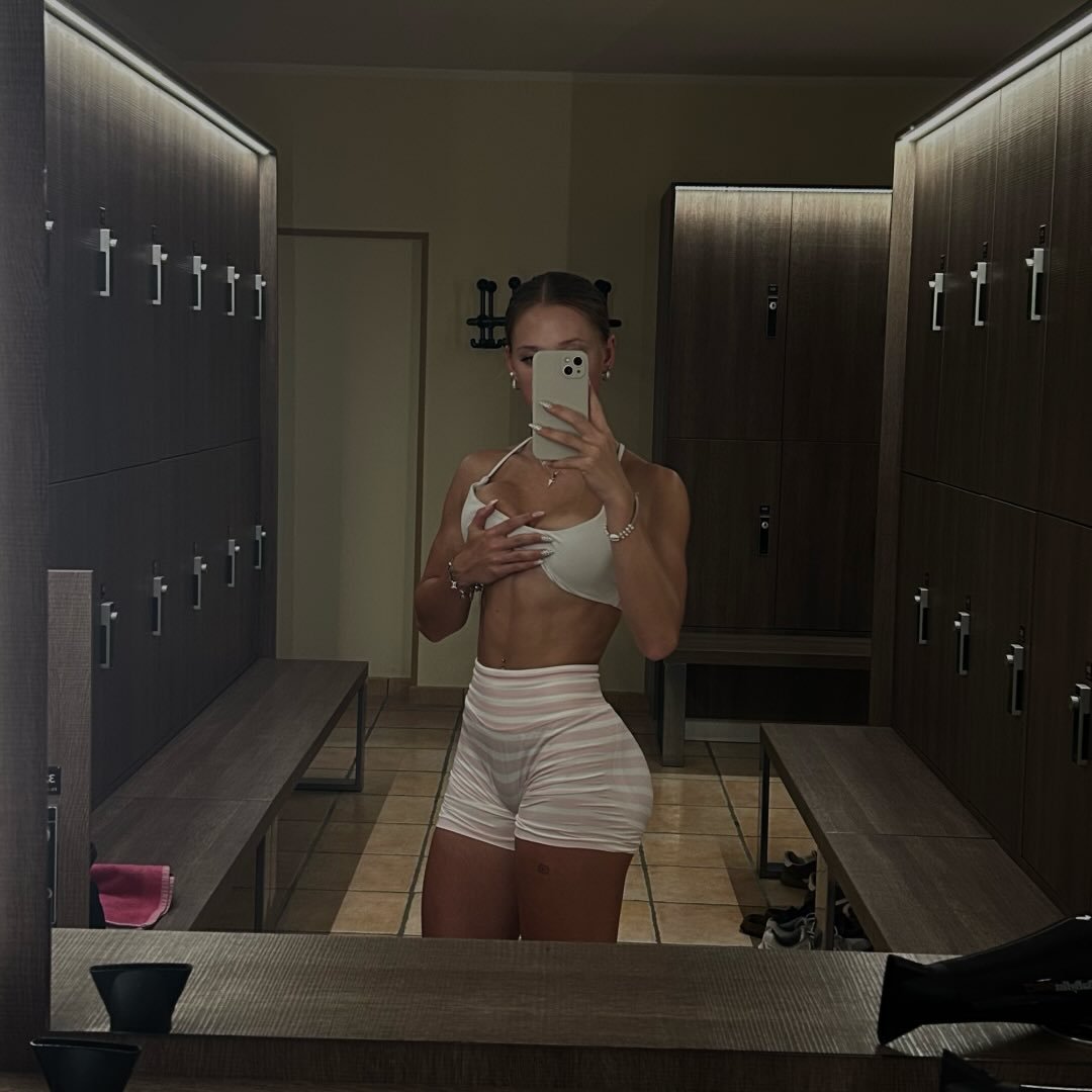 Instagram Profilbild von elxni_265
