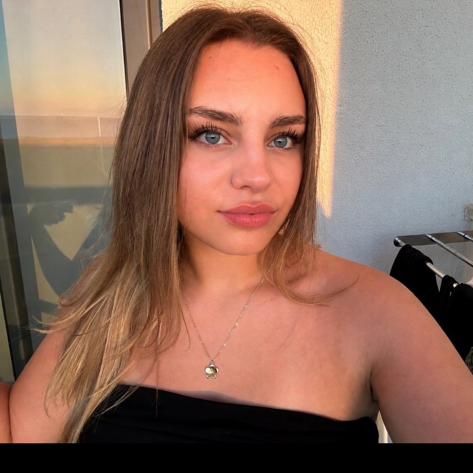 Instagram Profilbild von jenni.shxm