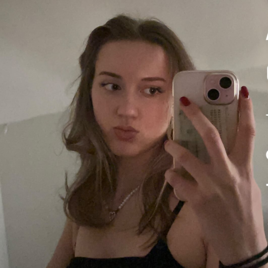 Instagram Profilbild von juli_a.3003