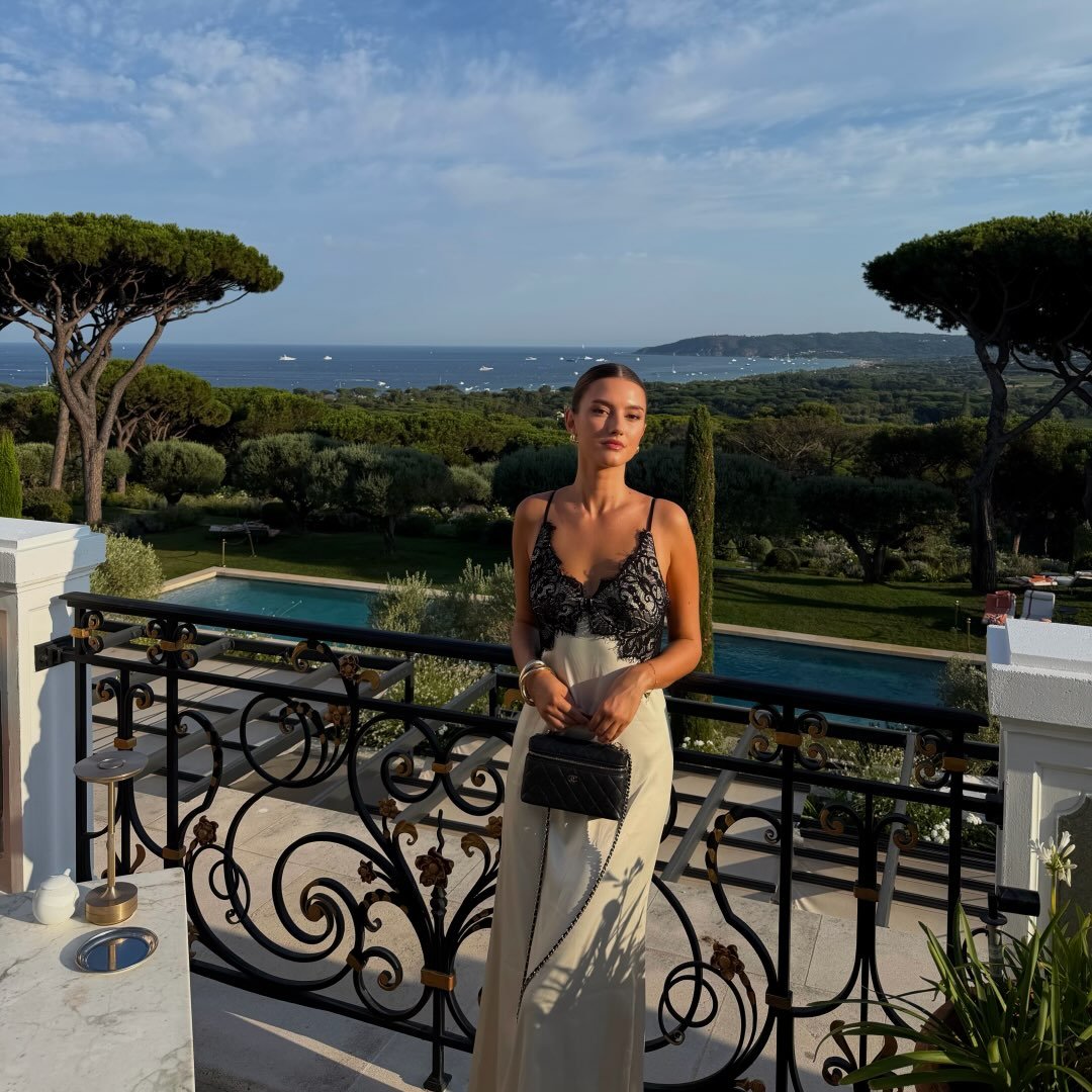 Instagram Profilbild von vionamustafa