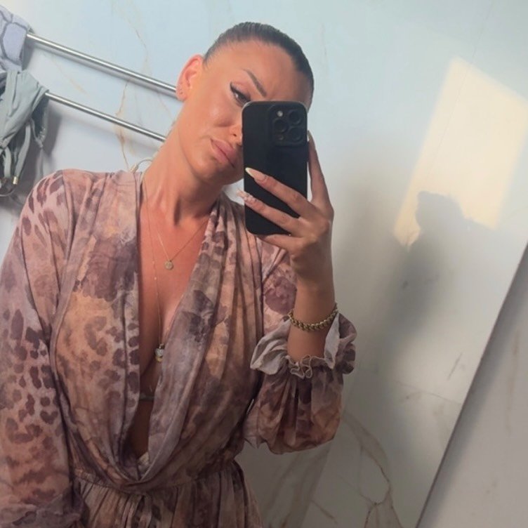 Instagram Profilbild von adrianaa.rmd