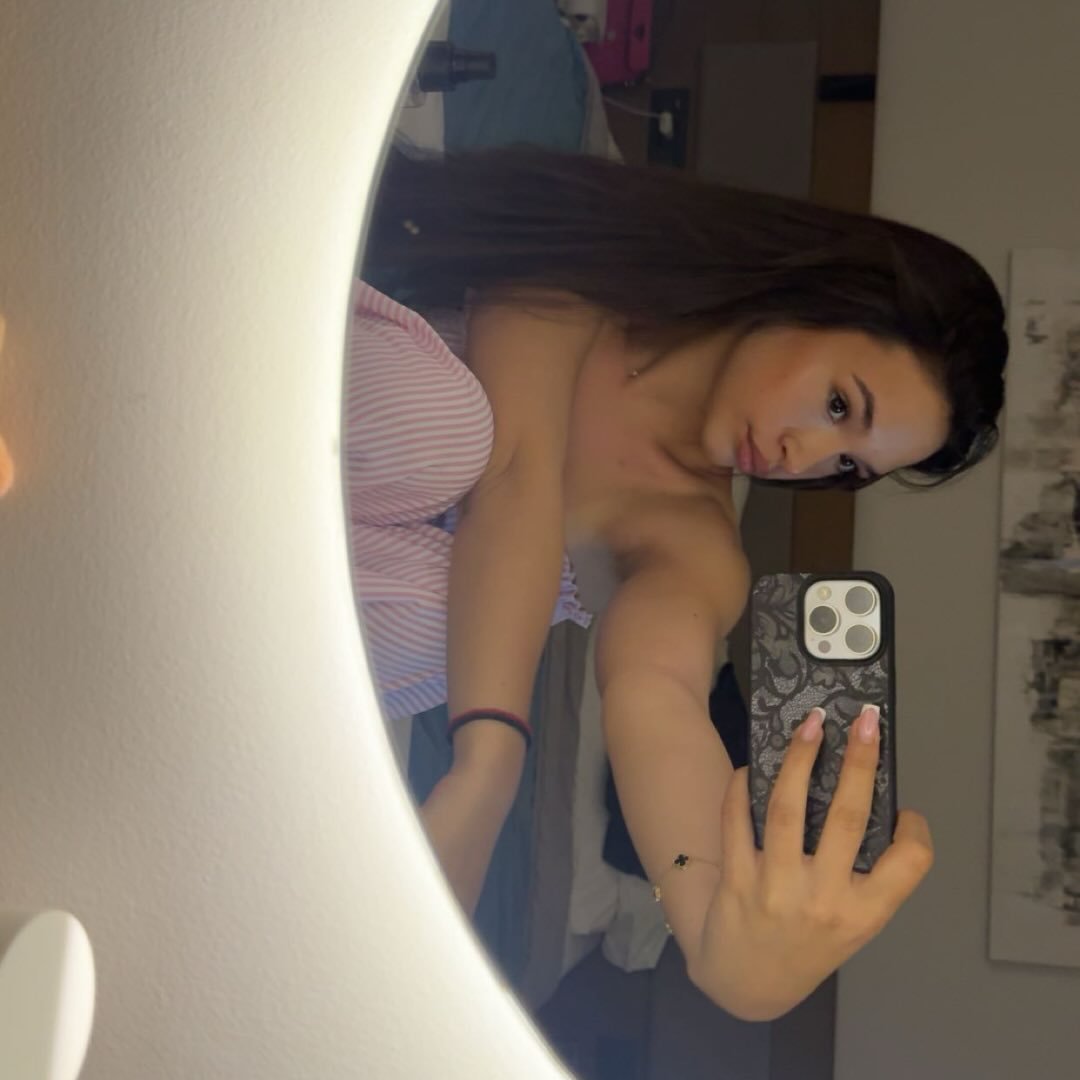 Instagram Profilbild von _v_ivanovaa._