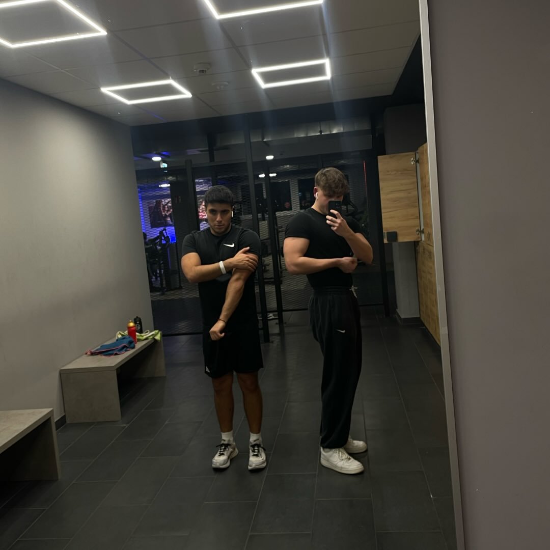 Instagram Profilbild von alex.knk