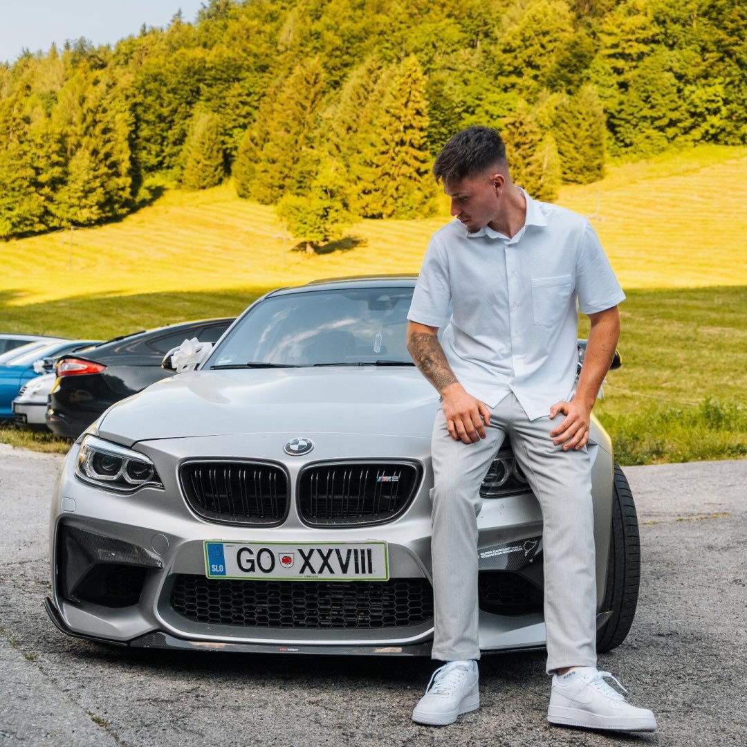 Instagram Profilbild von ustar_nik