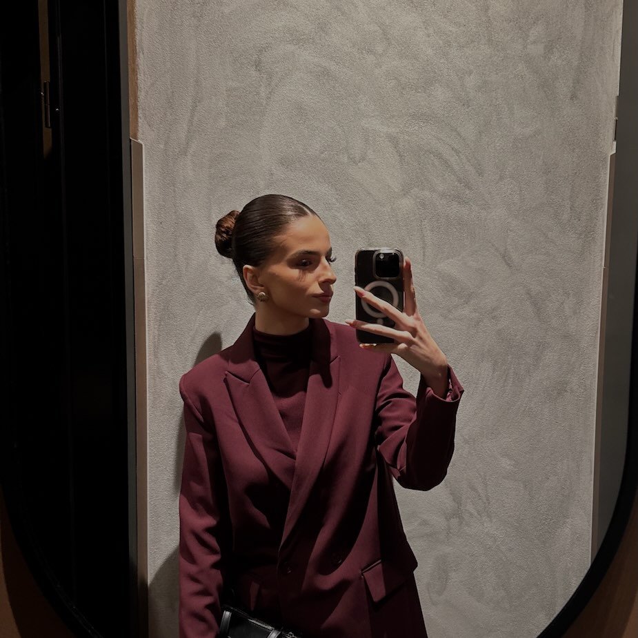 Instagram Profilbild von _laracvek_