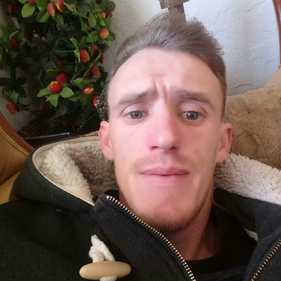 Instagram Profilbild von tolajbinak