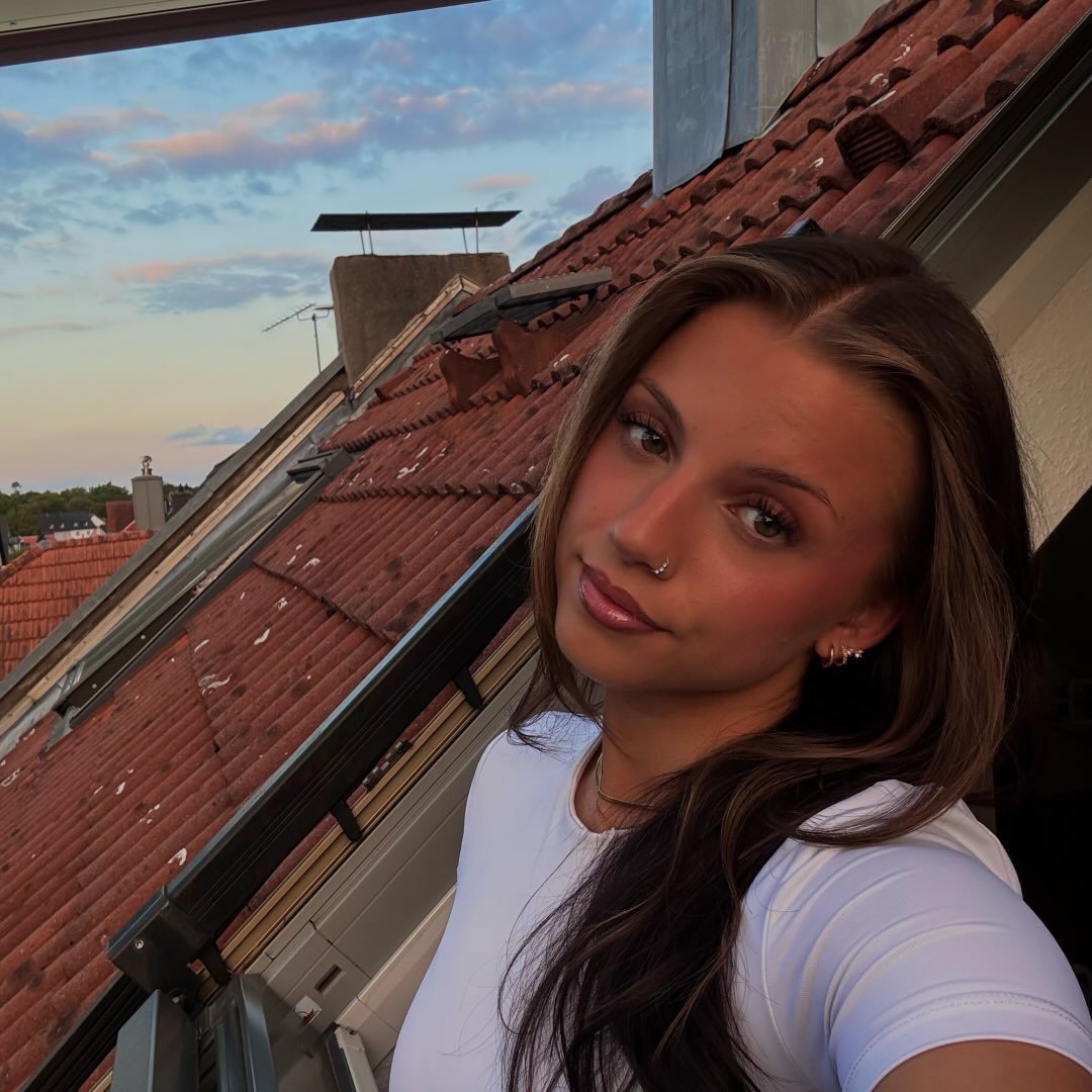 Instagram Profilbild von emel.abh
