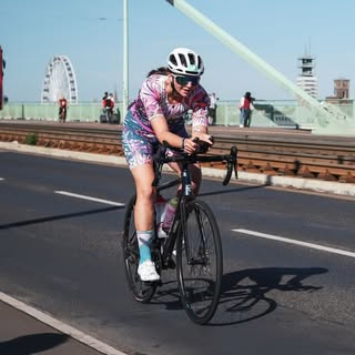 Instagram Profilbild von tri_lisi