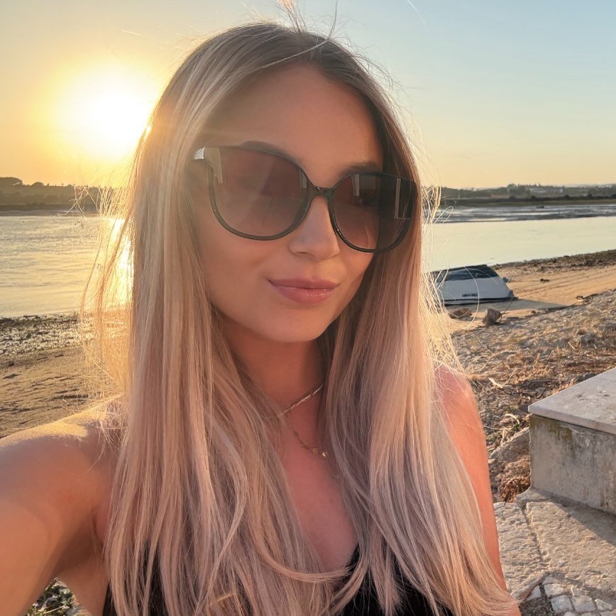 Instagram Profilbild von julia.tsrvn