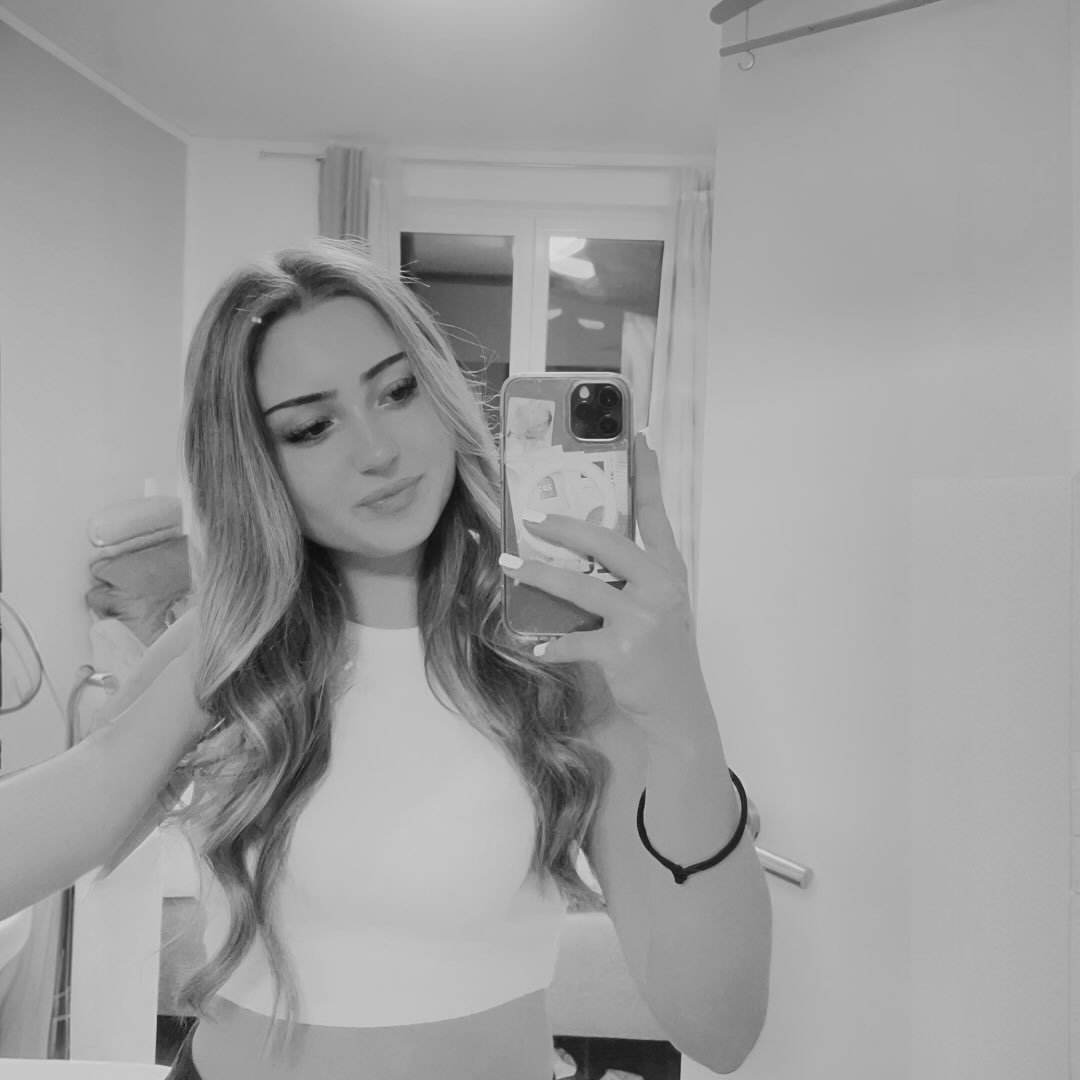 Instagram Profilbild von lara.gbr5