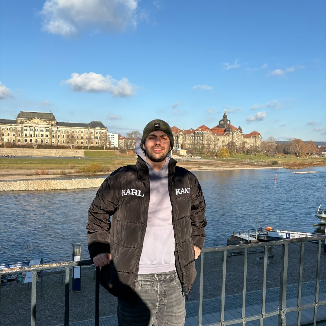 Instagram Profilbild von tariikdz44