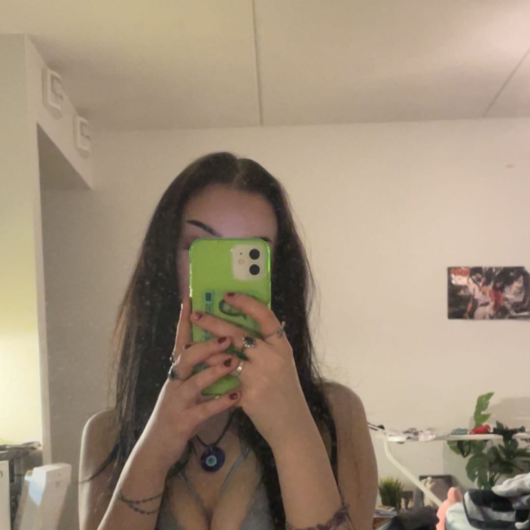 Instagram Profilbild von nelliiilol