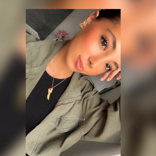 Instagram Profilbild von dinaaa.azz