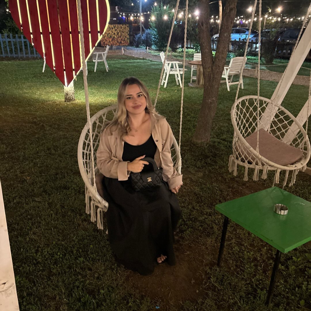 Instagram Profilbild von esrdarj