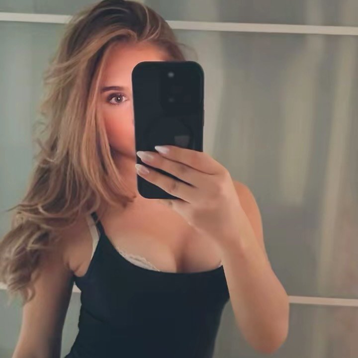 Instagram Profilbild von lara_b228
