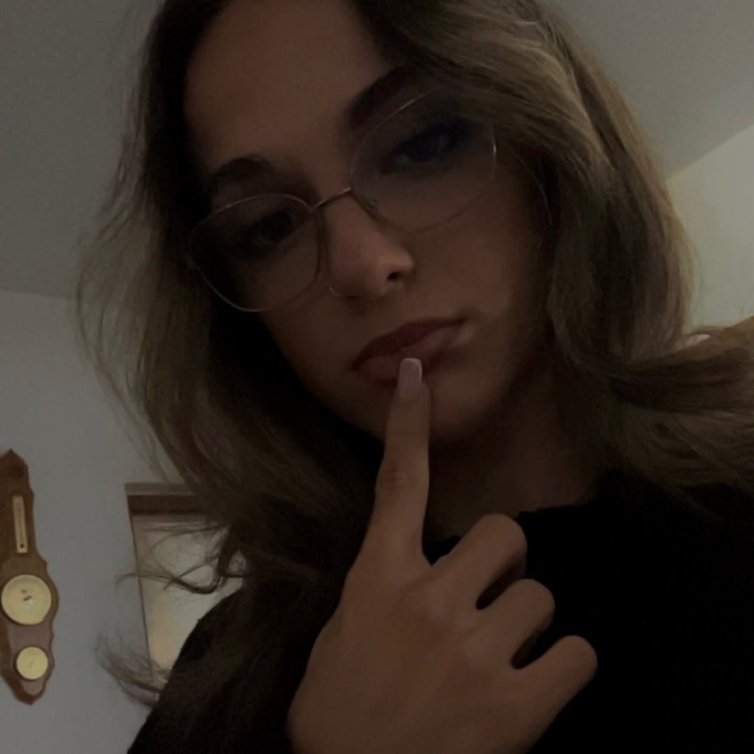 Instagram Profilbild von ella_tbl19