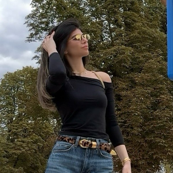 Instagram Profilbild von nkbehbehani