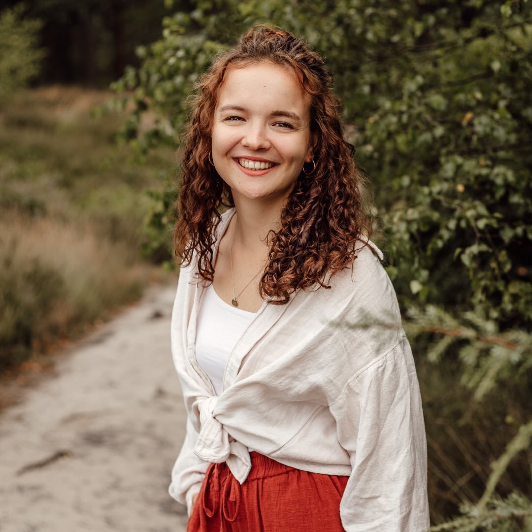 Instagram Profilbild von hebamme_emily_