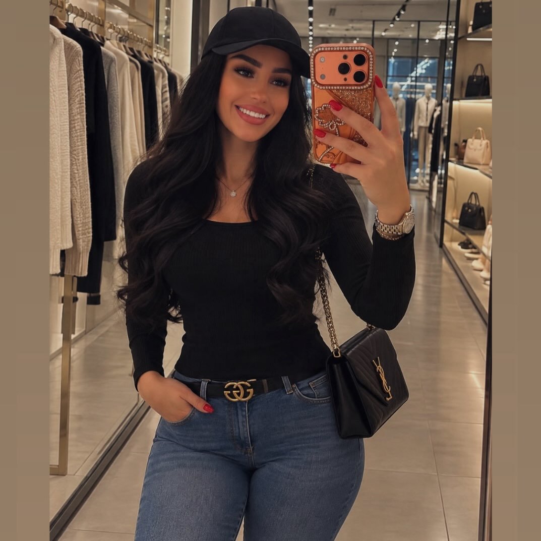 Instagram Profilbild von __em1na555__